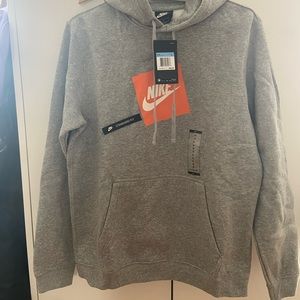 Men Nike hoodie sweater. NWT